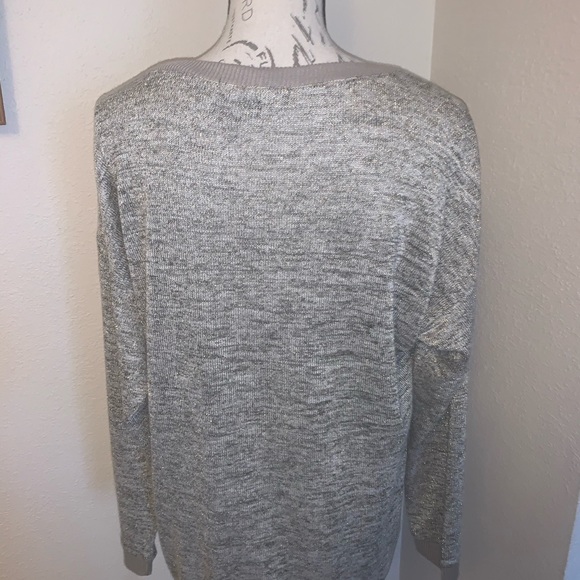 B.L.U.E. Sweater - Picture 5 of 7